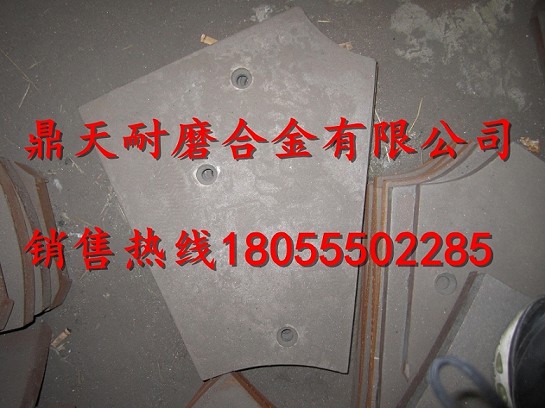 山東建機(jī)JS500強(qiáng)制式攪拌機(jī)弧襯板、中刮刀、側(cè)刮刀最新報(bào)價(jià)