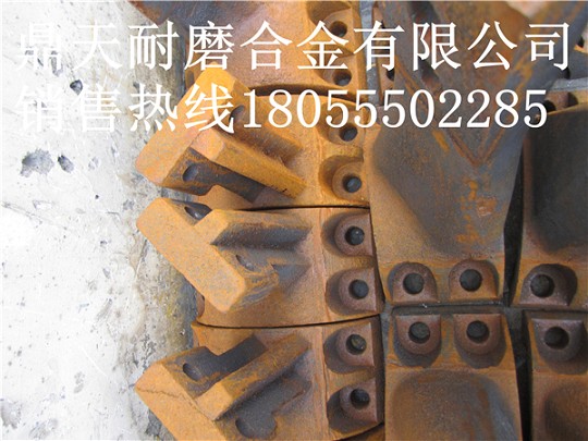 泰安岳首3000攪拌機口襯板、中葉片、側(cè)拌葉供應(yīng)商